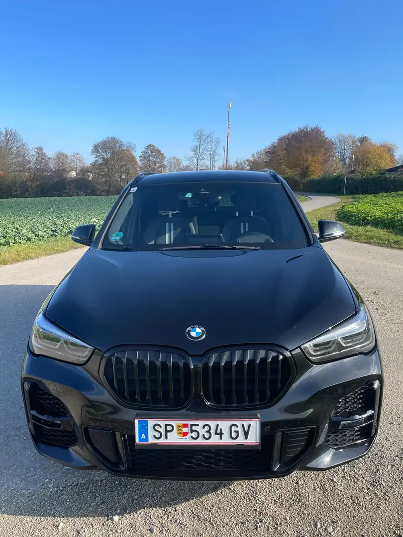 BMW X1 X1 xDrive25e Aut. W Alu 19 Zoll PHEV VB Schwarz - 1