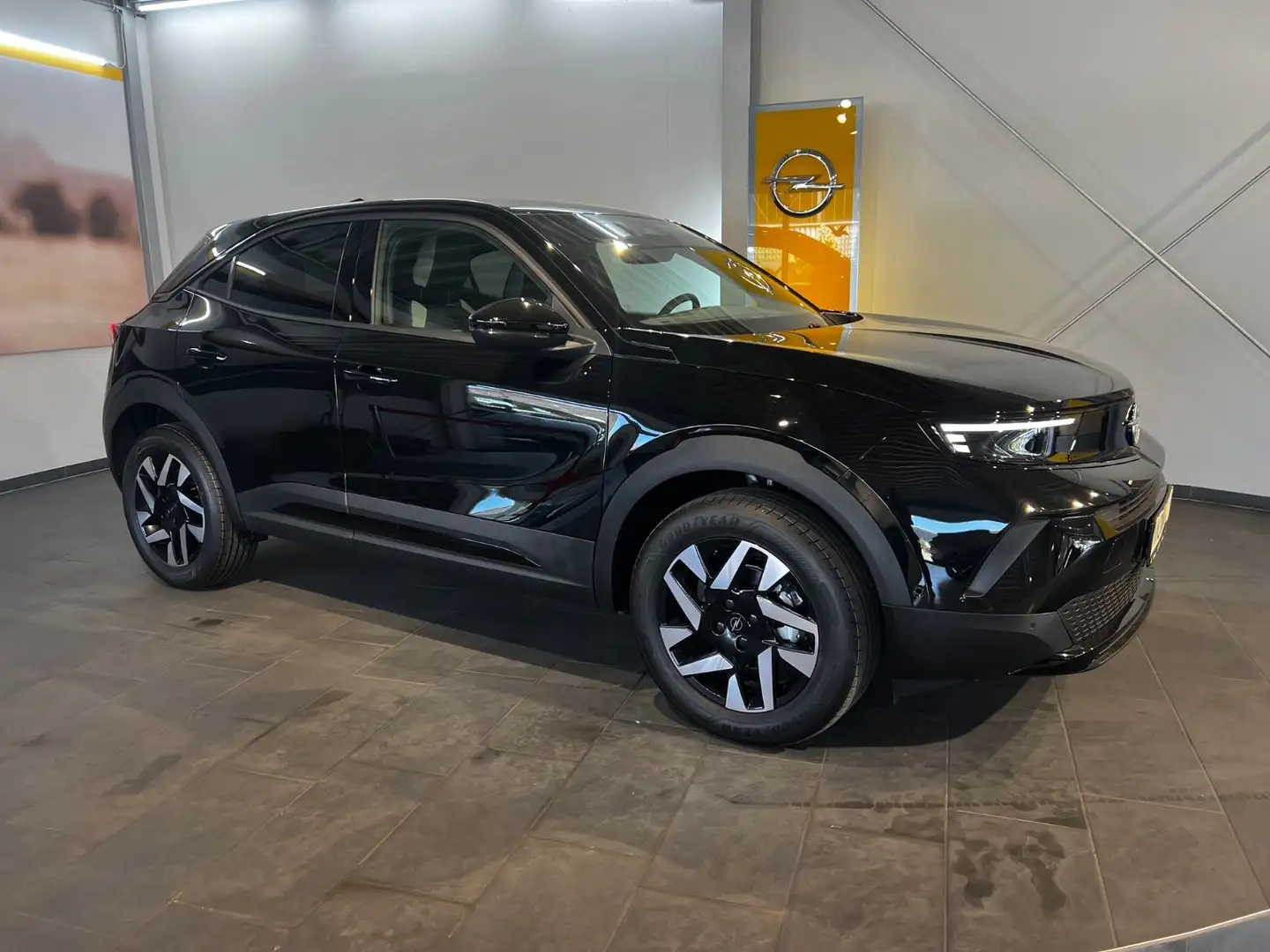 Opel Mokka Edition - Navi - SHZ - LED- Facelift Zwart - 2