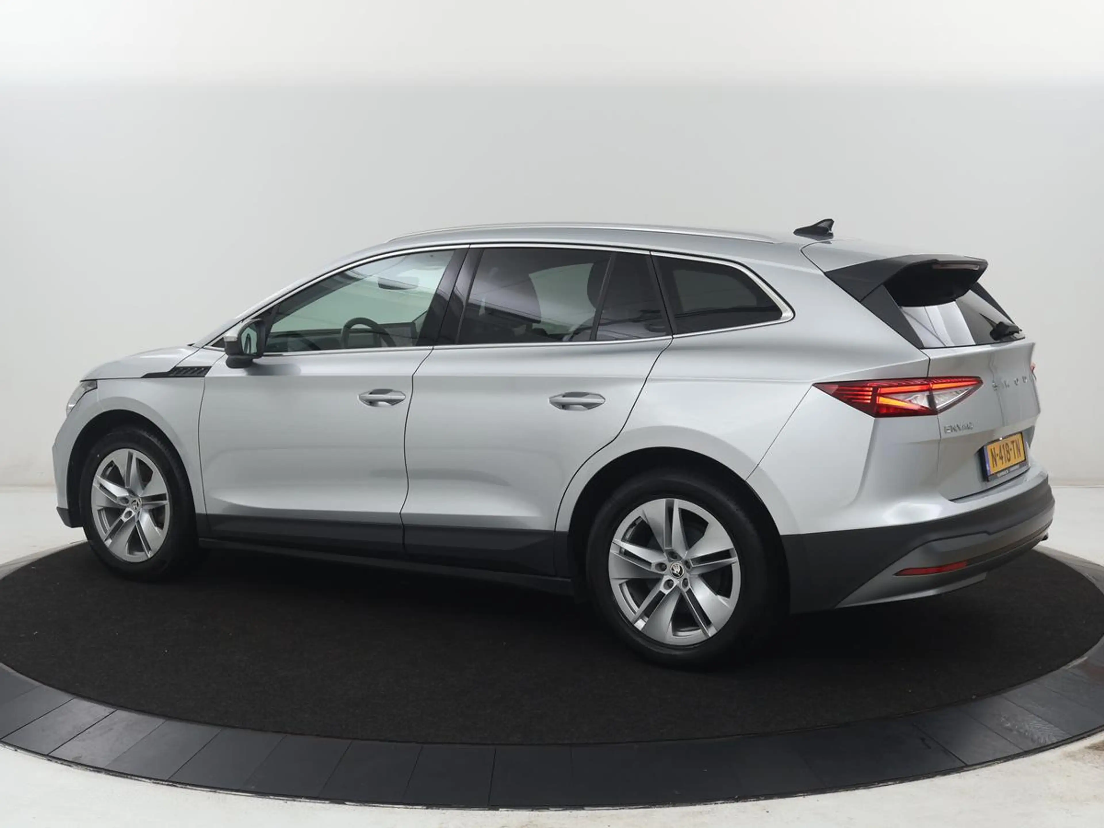 Skoda Enyaq iV 80 | SOH 92,1% | Memory | Half leder | Stuur/st — photo 2