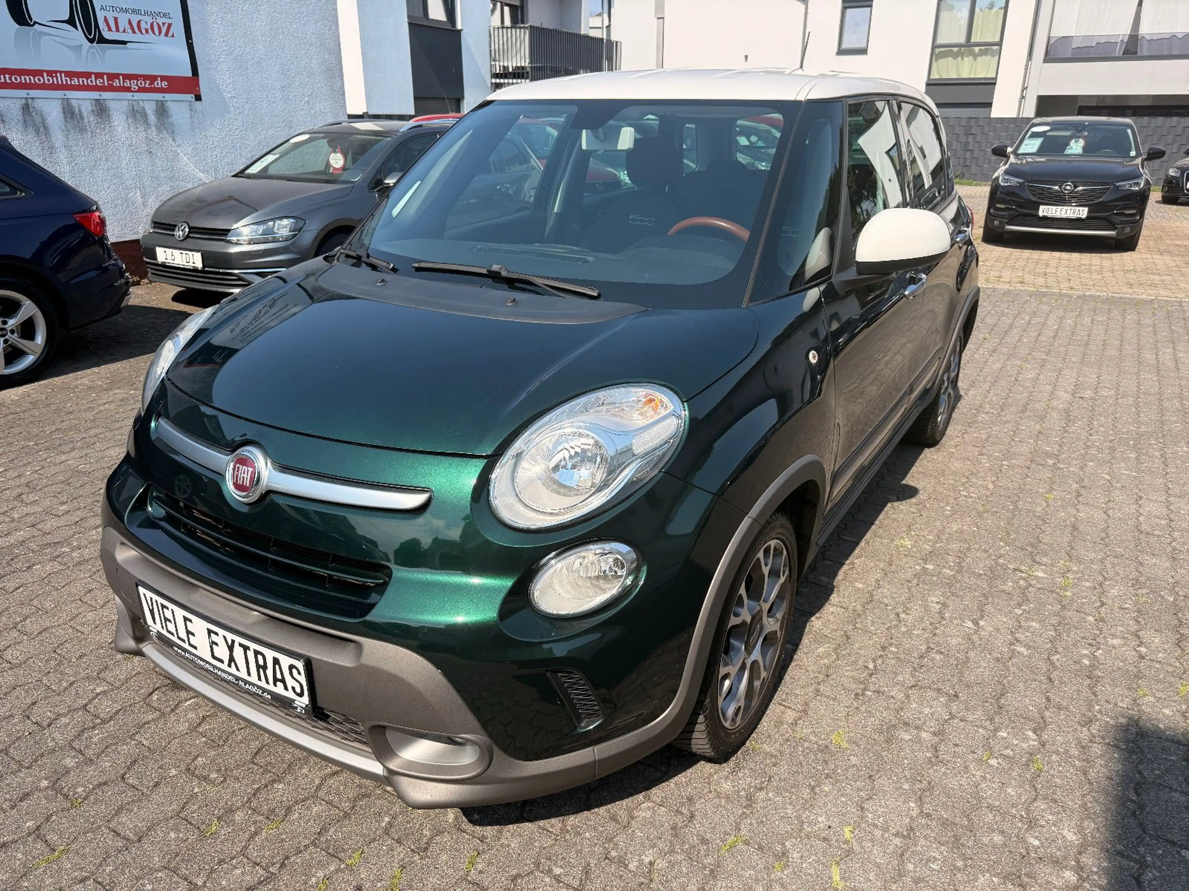 Fiat 500L Trekking TEIL-LEDER NAVI PDC SHZ 6-GANG Eu6 — photo 6
