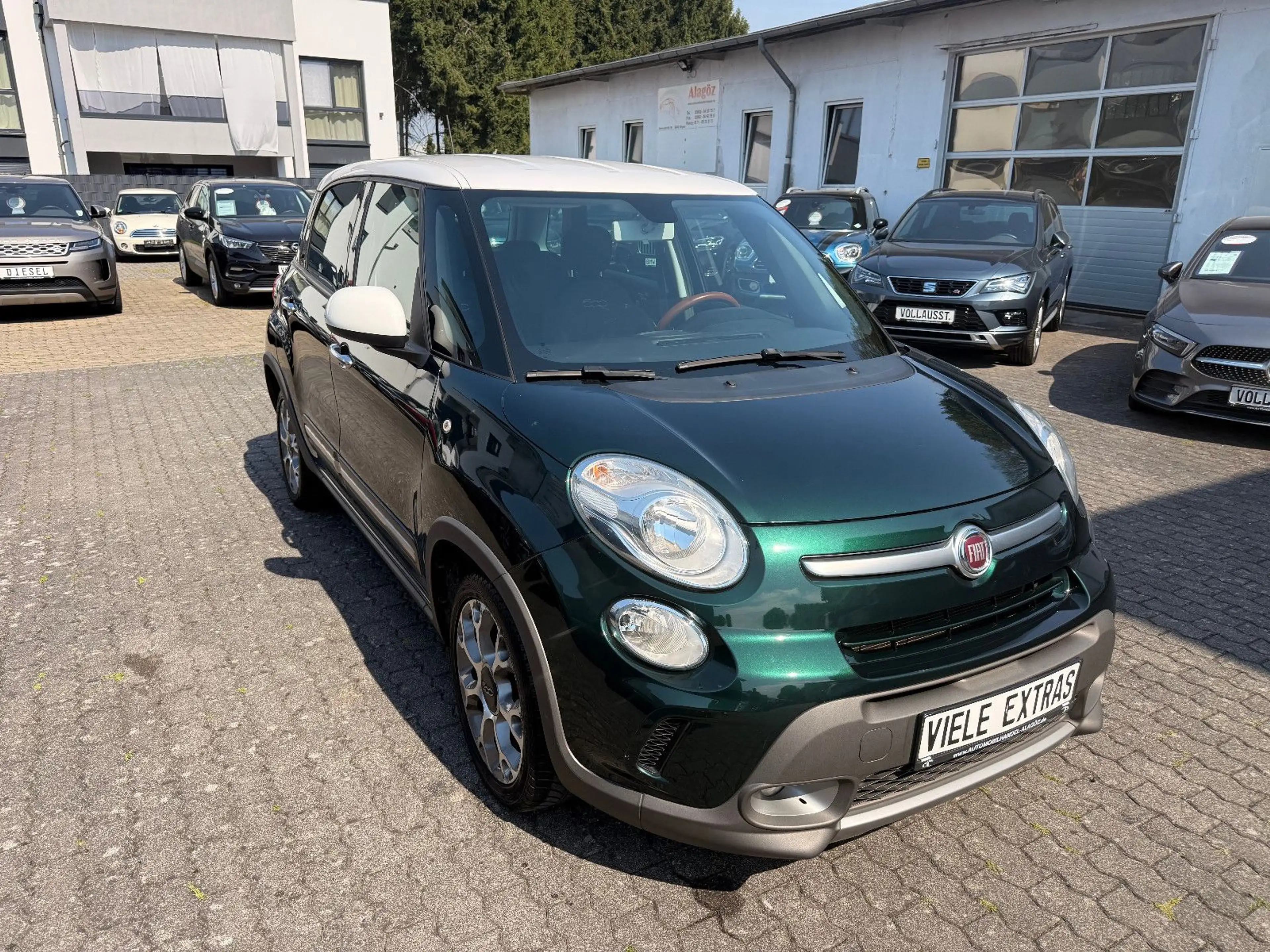 Fiat 500L Trekking TEIL-LEDER NAVI PDC SHZ 6-GANG Eu6 — photo 8