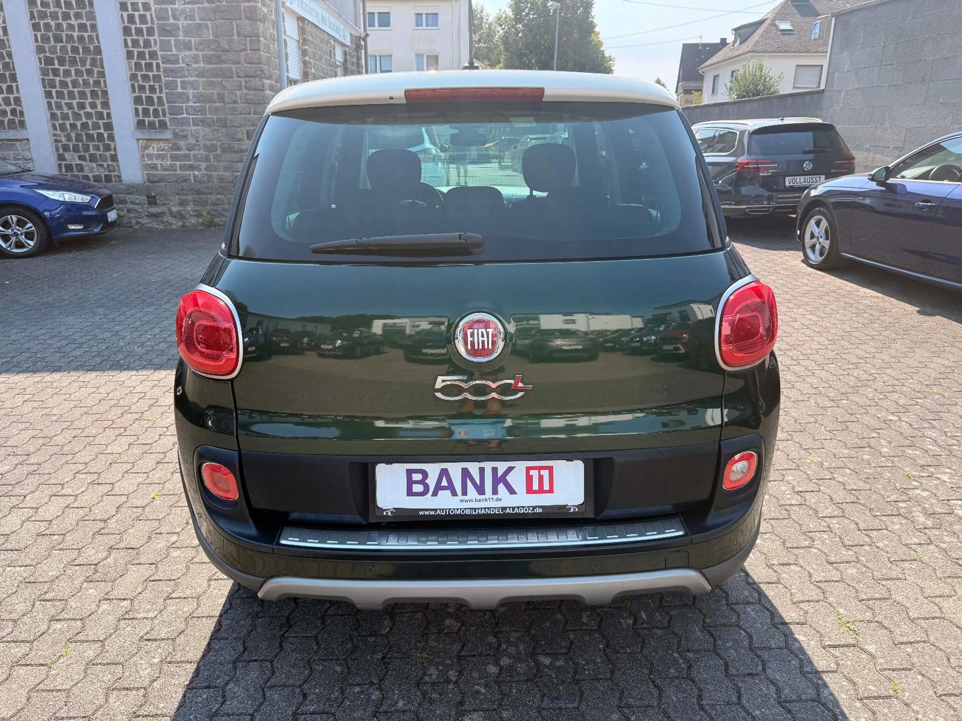 Fiat 500L Trekking TEIL-LEDER NAVI PDC SHZ 6-GANG Eu6 — photo 11