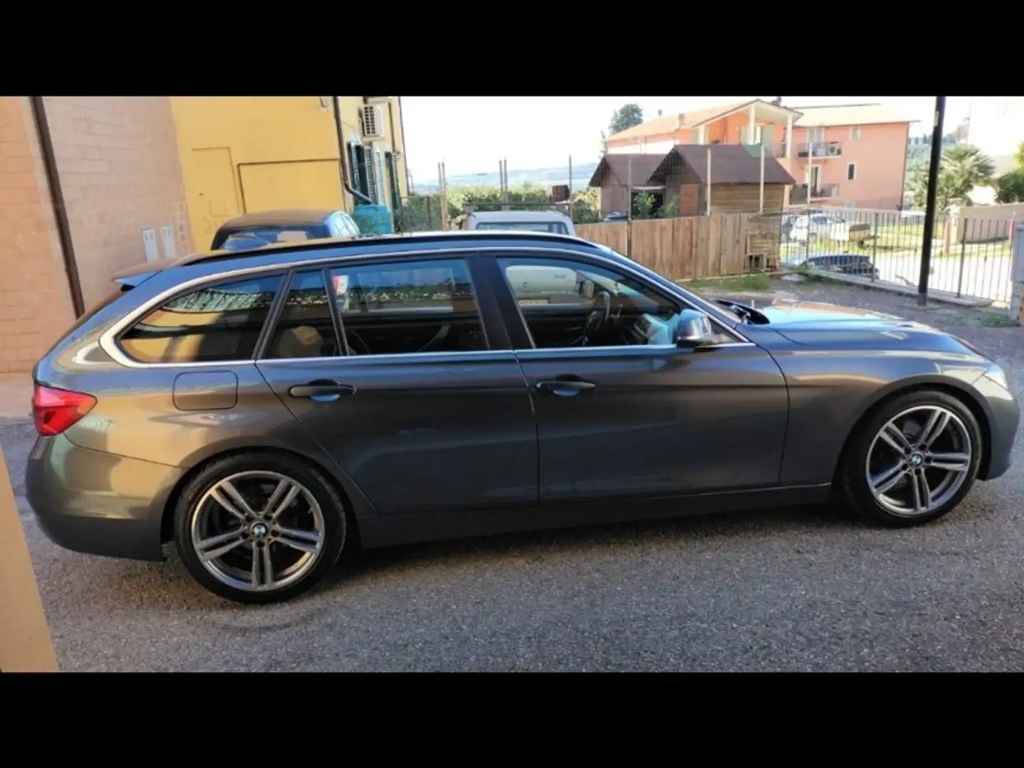 BMW 318 318tds Touring c/clima auto Grigio - 1