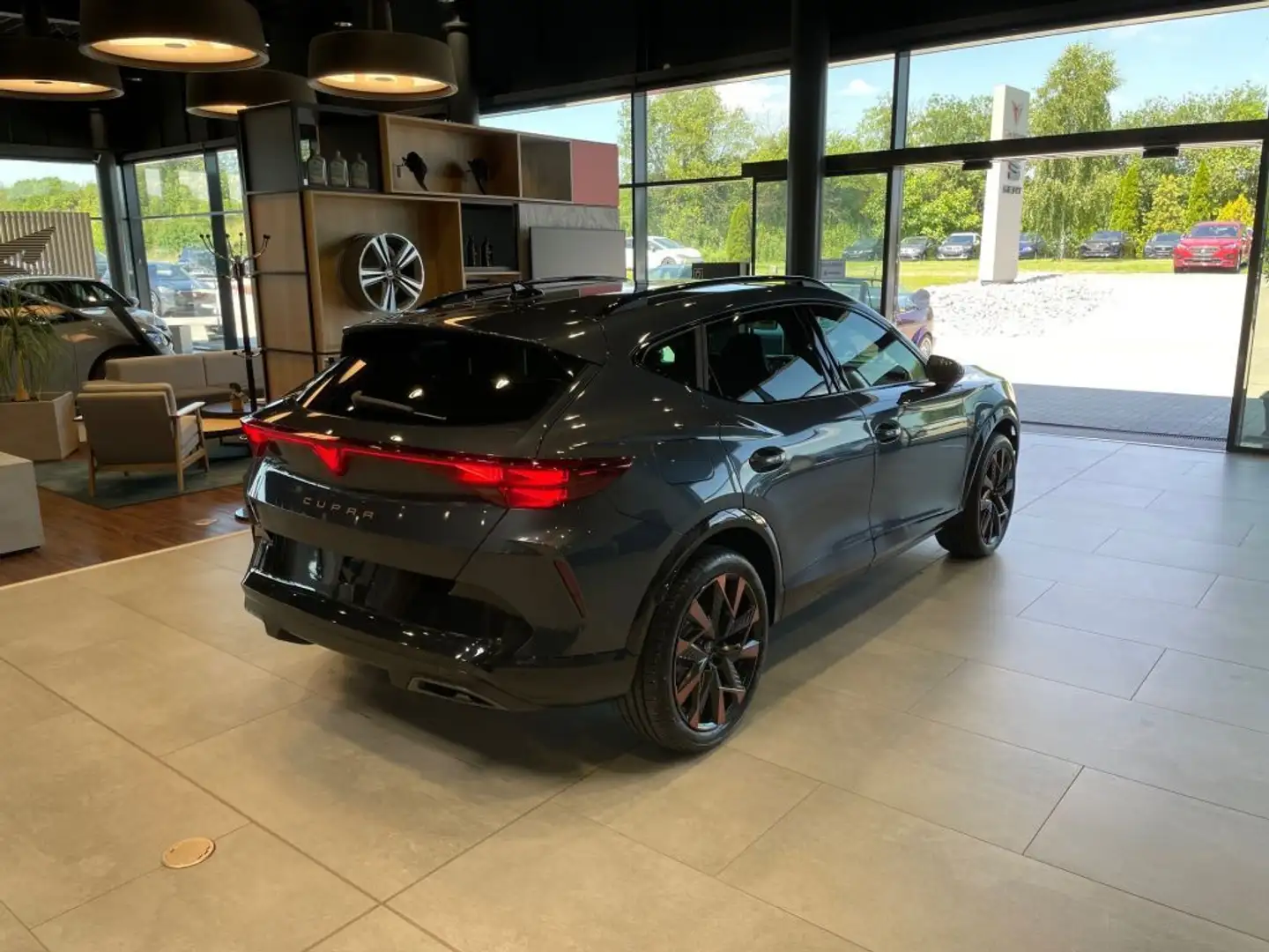 CUPRA Formentor 1.5 eTSI DSG*19Zoll*Navi*LED*Edge-Pake Grau - 2