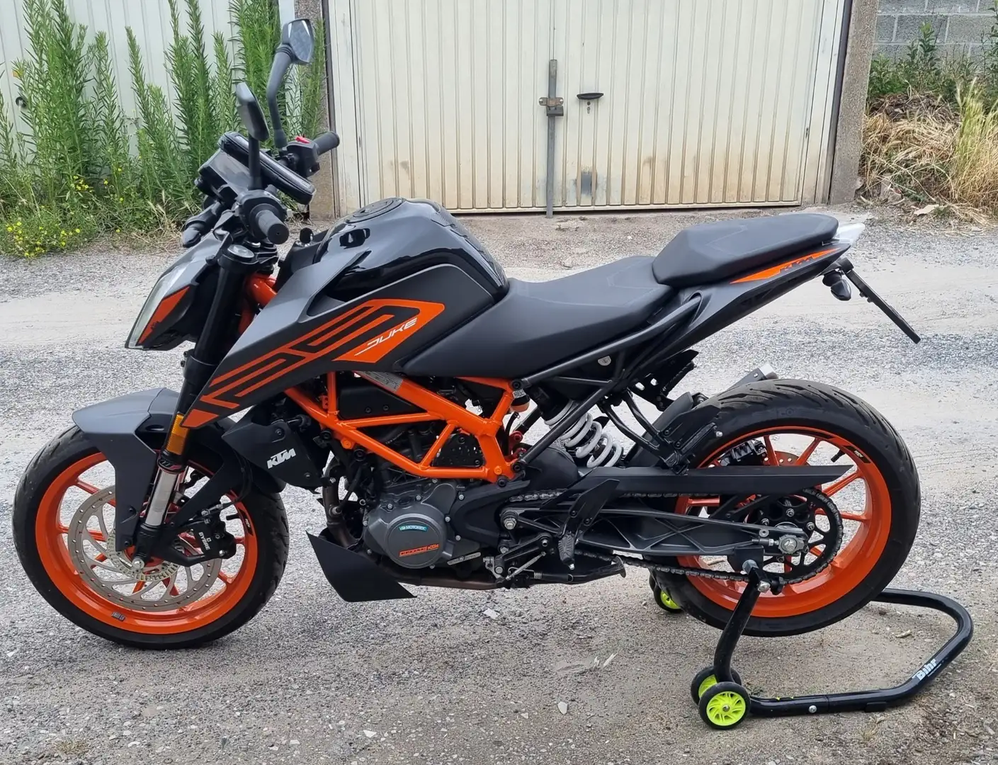 KTM 125 Duke Oranje - 1