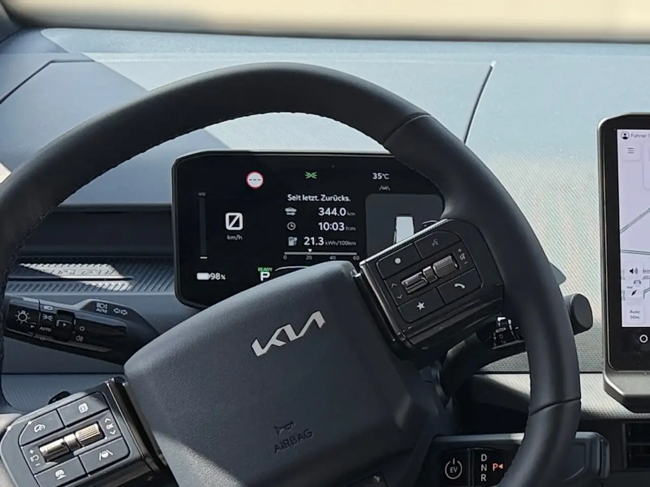 Kia PV5 Passenger 2026 — фото 10