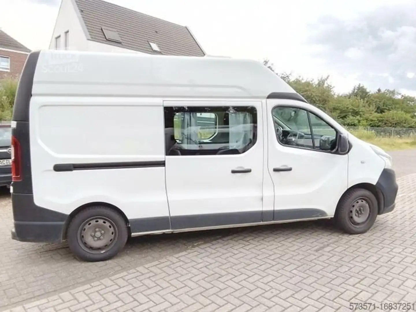 Fiat Talento Fiat Talento | 2 Letti, Cucina, Pronto a Partire White - 1