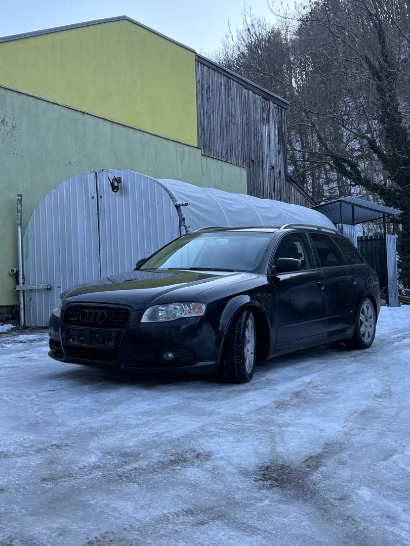 Audi A4 Avant 2,0 TDI Schwarz - 1
