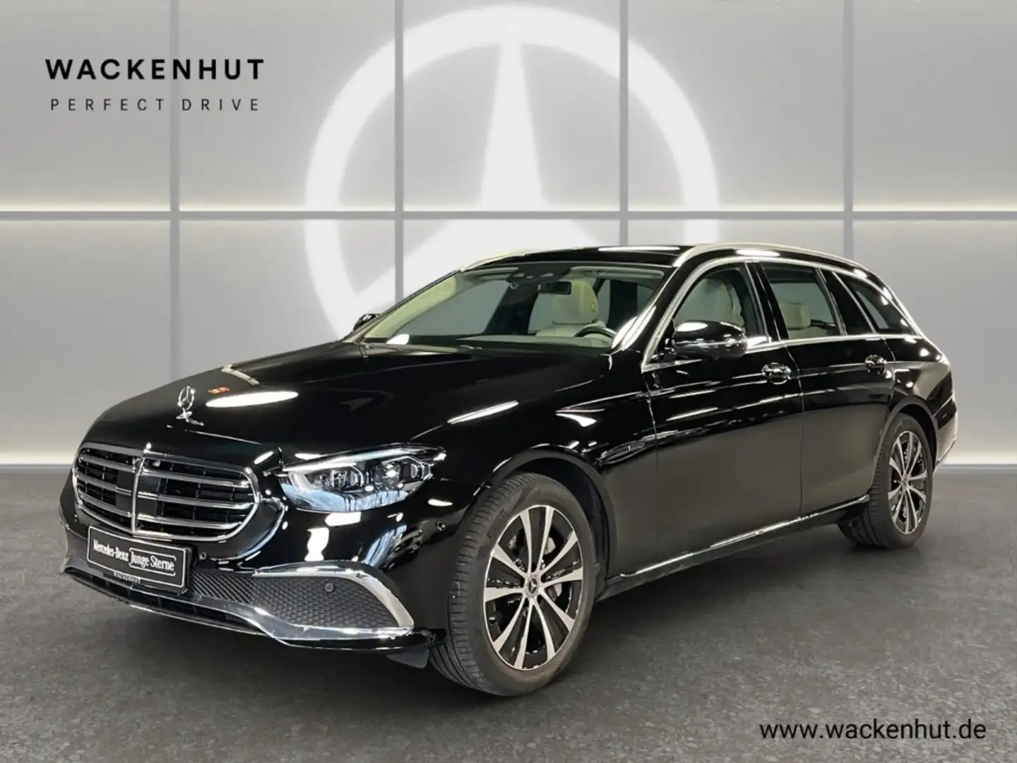 Mercedes-Benz E 300 de T EXCLUSIVE PANO LED DISTR BURM 360° Noir - 1