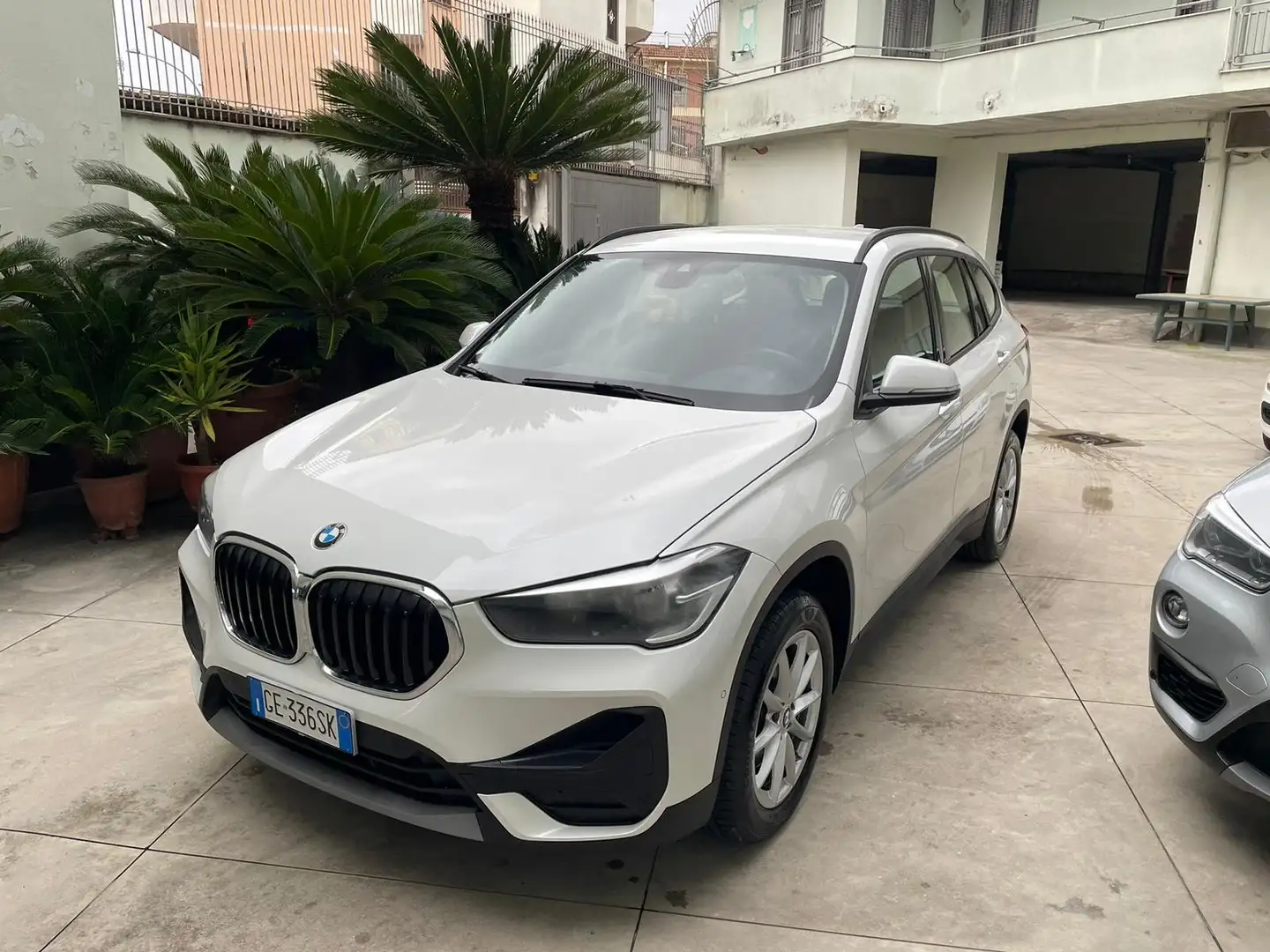 BMW X1 sdrive18i 136cv auto - 1