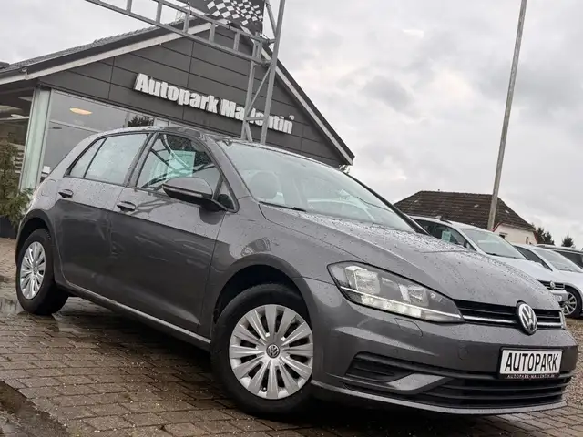 Volkswagen Golf main image