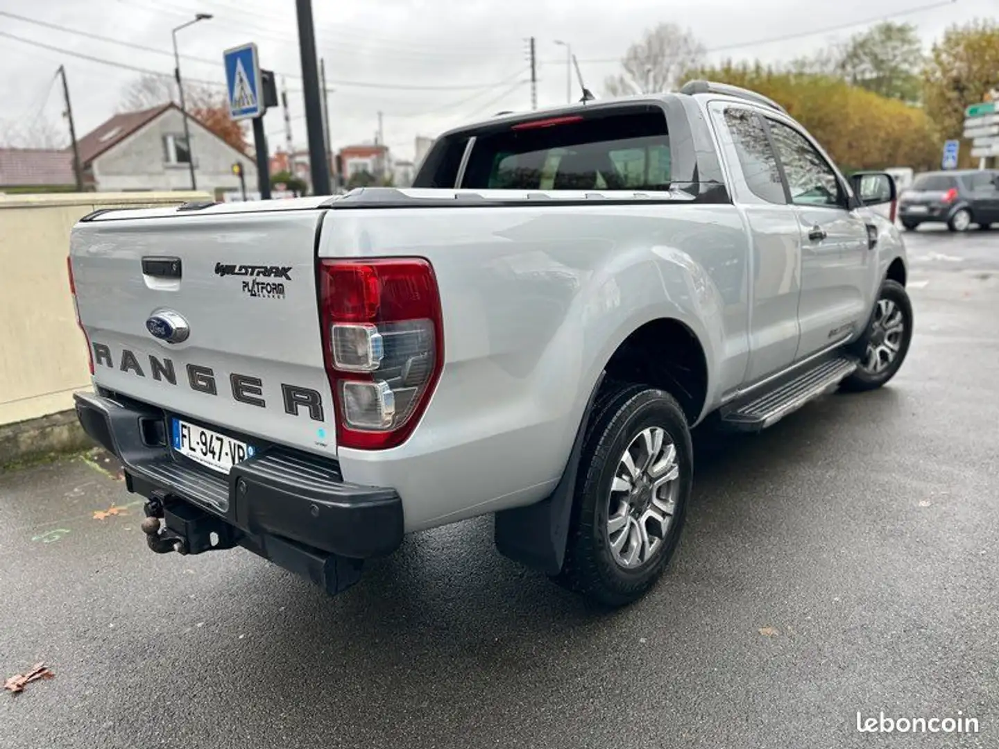 Ford Ranger 3.2L BVA WILDTRACK supercab Gris - 2
