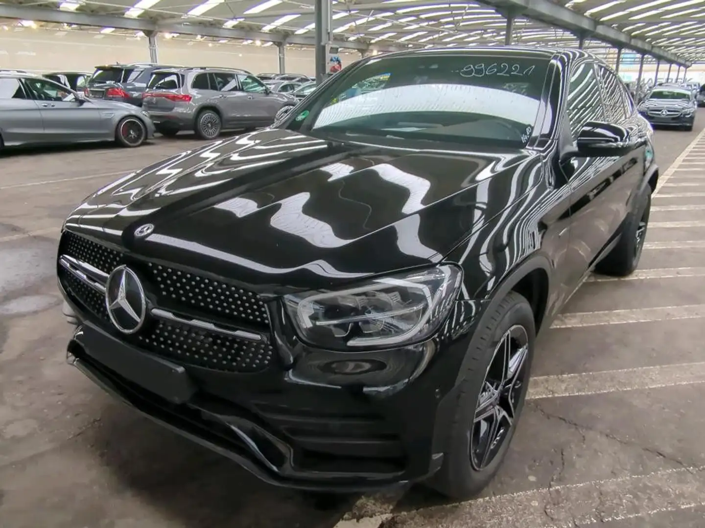 Mercedes-Benz GLC 300 de AMG Coupe Sdach*19*Sound*AHK*Kamera Fekete - 2