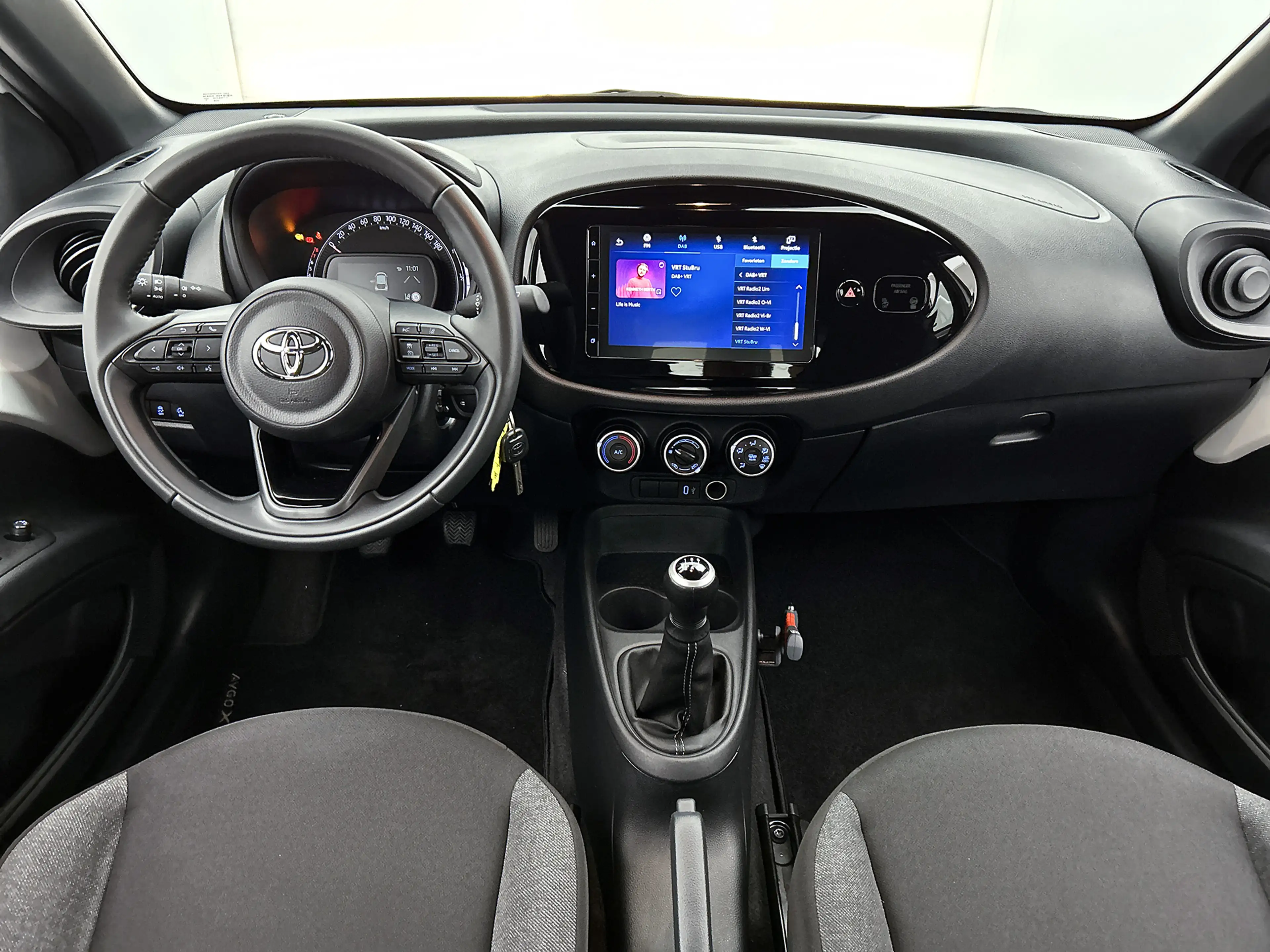 Toyota Aygo X 1.0 VVT-i MT Play | Cruise Control Adaptief | Acht — photo 4