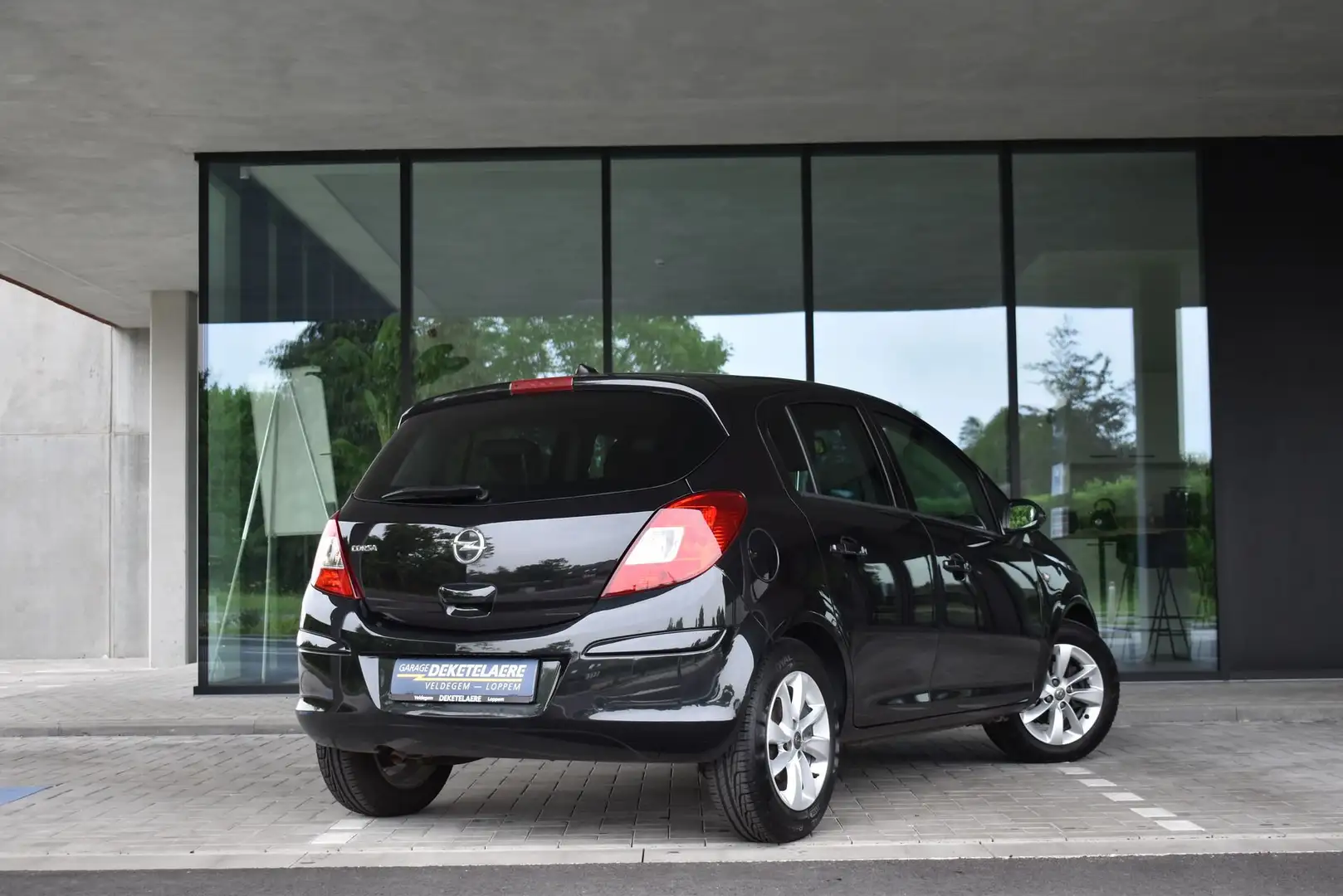 Opel Corsa 1.2 Enjoy *Airco*Tel.*AluVelgen - 2