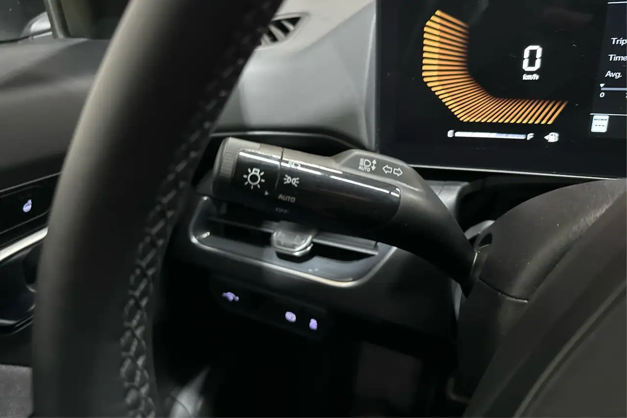 Kia K4 photo Kia K4