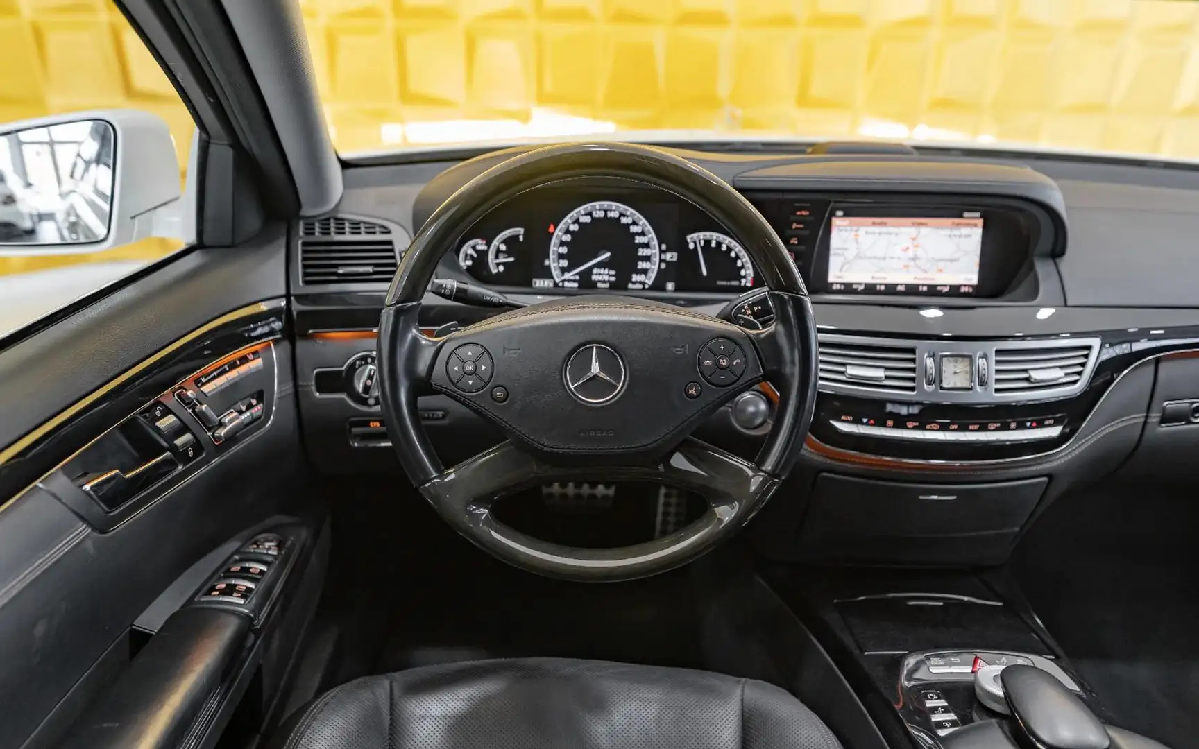 Mercedes-Benz S 500 LANG KAM PANO H&K LUFT SITZBELÜFTUNG Wit - 2