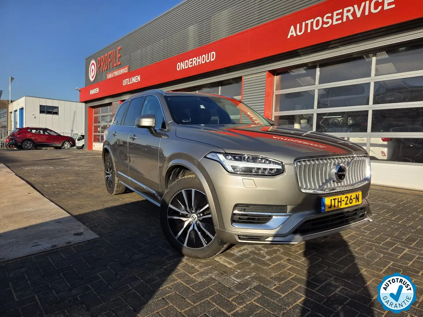 Volvo XC90 2.0 T8 Recharge AWD Plus Bright | Long range Grau - 1