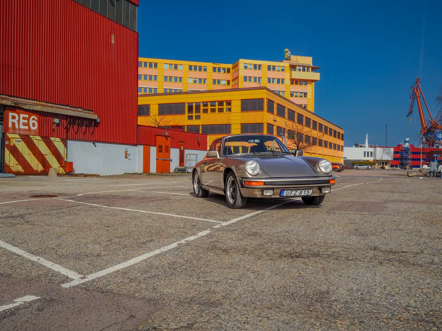 Porsche 911 SC Targa Béžová - 1