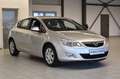 Opel Astra J Lim. 5-trg. Edition/TEMPO/KLIMA/PDC/2.HD Argento - thumbnail 1