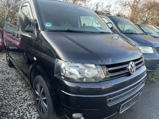 Volkswagen T5 Multivan 2,0TDI 140PS STANDHEIZUNG NAVI KLIMA ALU TEMPOMAT