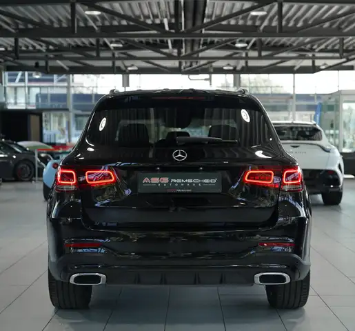 Mercedes-Benz GLC 200 view 10