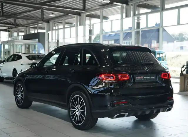 Mercedes-Benz GLC 200 view 12