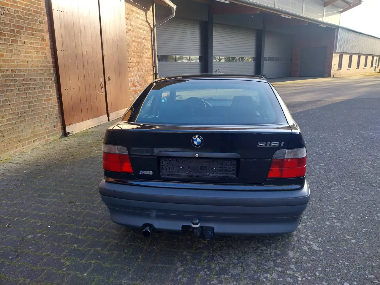 BMW 316i compact, foto 5
