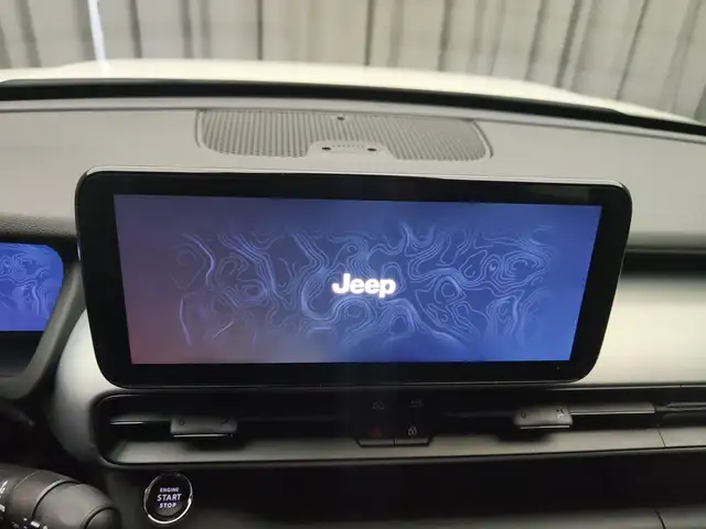 Jeep Avenger view 13