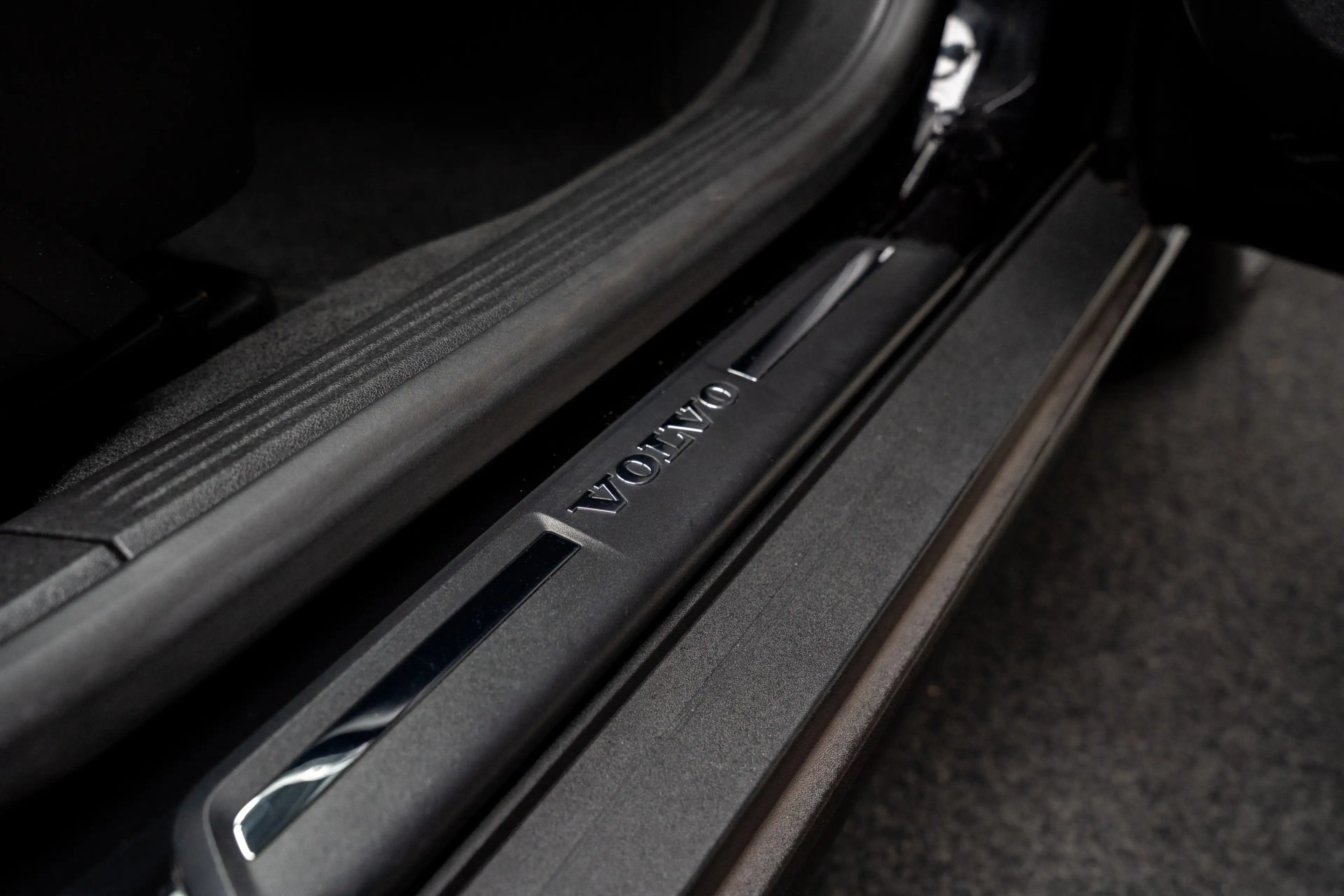 Volvo V40 Cross Country 1.5 T3 Polar+ Luxury Leer Panodak Harman K. Camera — photo 29