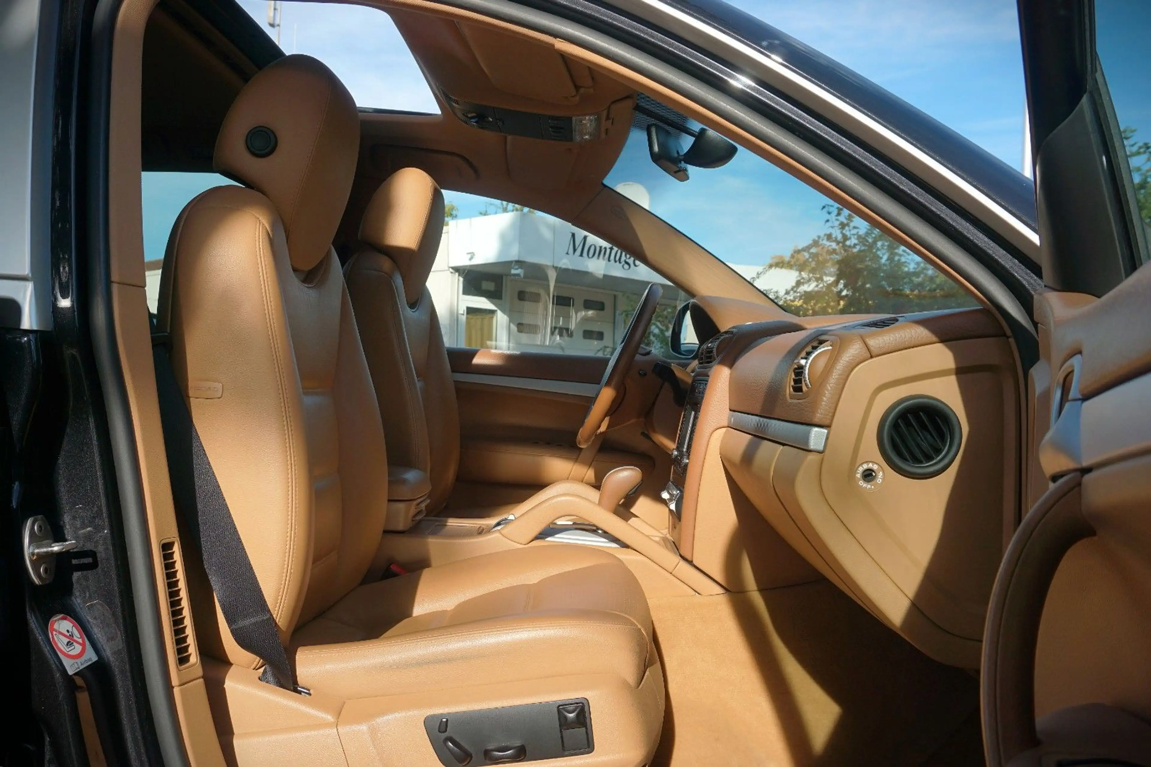 Porsche Cayenne S / TÜV & Service NEU / Schiebedach / — photo 12