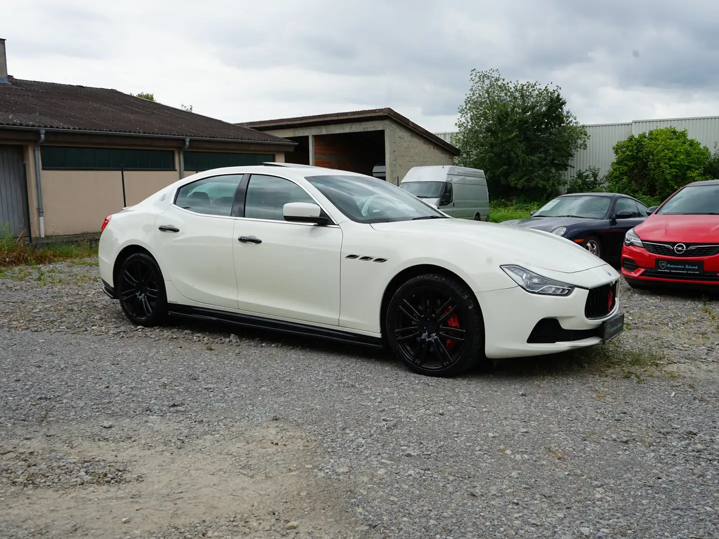 Maserati Ghibli Automatik S-SPORT AGA-KEYLESS-RKAMERA-TEMPOMAT-LED Weiß - 2
