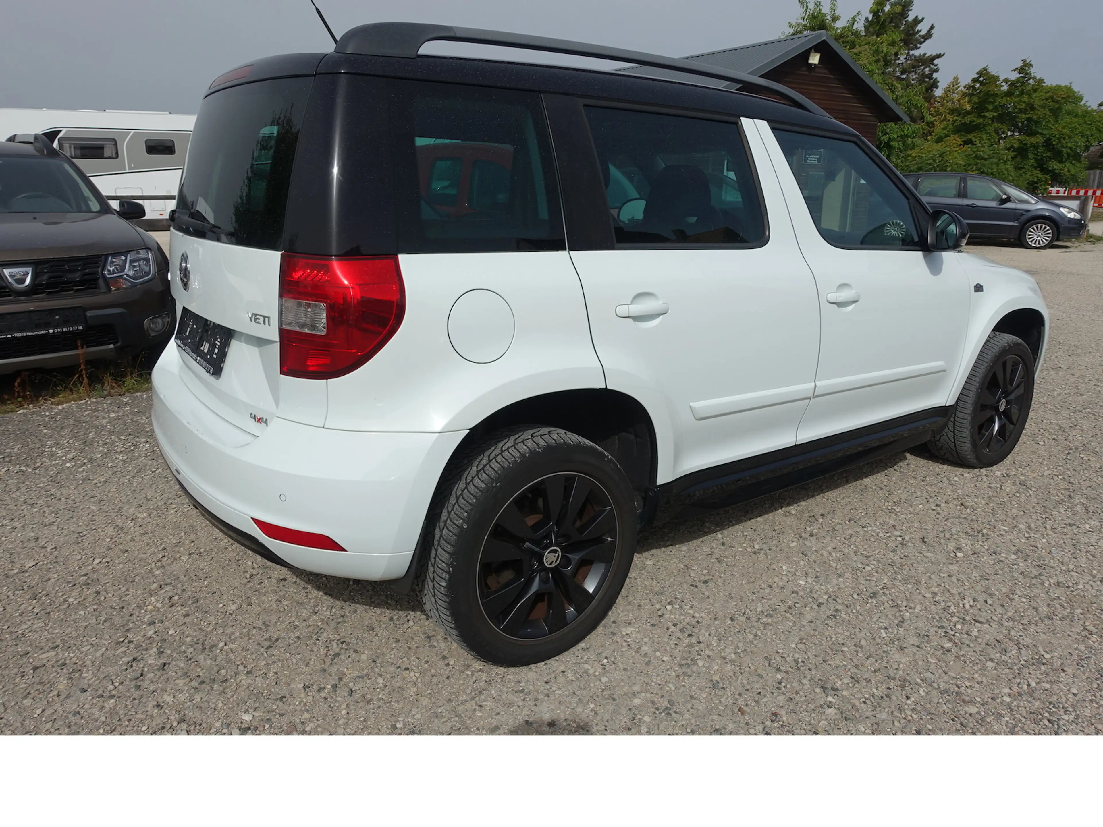 Skoda Yeti Monte Carlo 4x4 DSG Pano AHK Kamera Standh. — photo 4