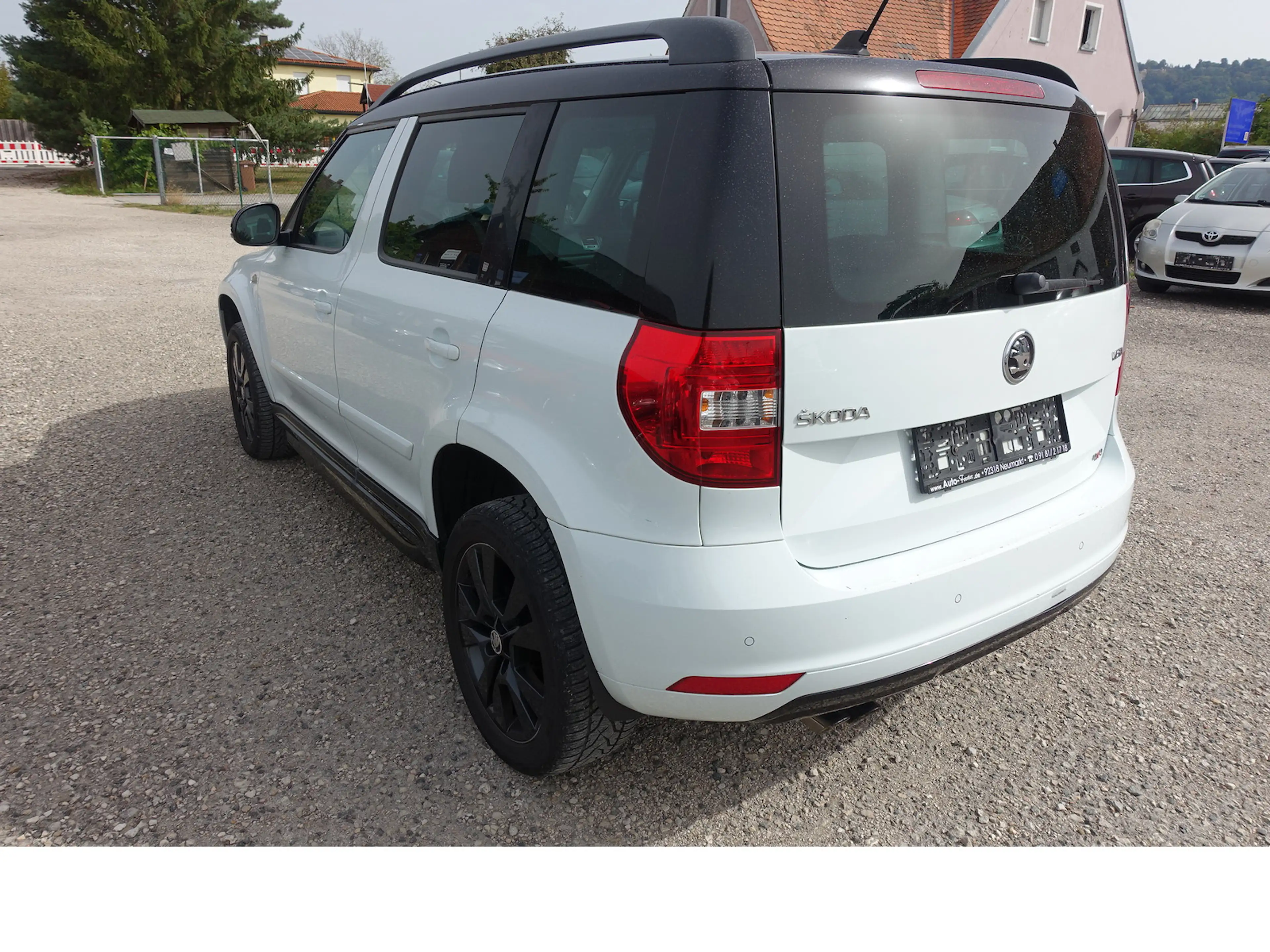 Skoda Yeti Monte Carlo 4x4 DSG Pano AHK Kamera Standh. — photo 6