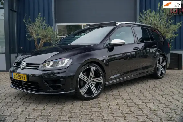 Volkswagen Golf Variant 2.0 TSI R 301PK!