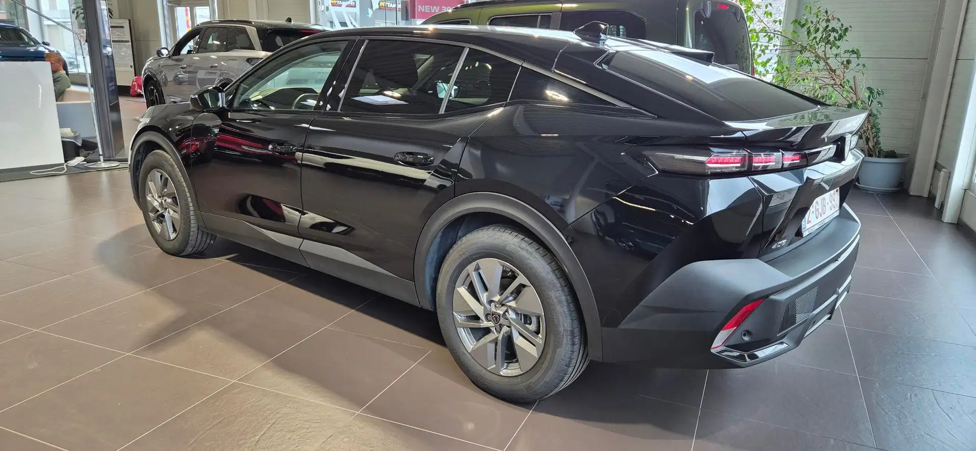 Peugeot 408 408 1.2 Turbo MHEV Allure S Noir - 2