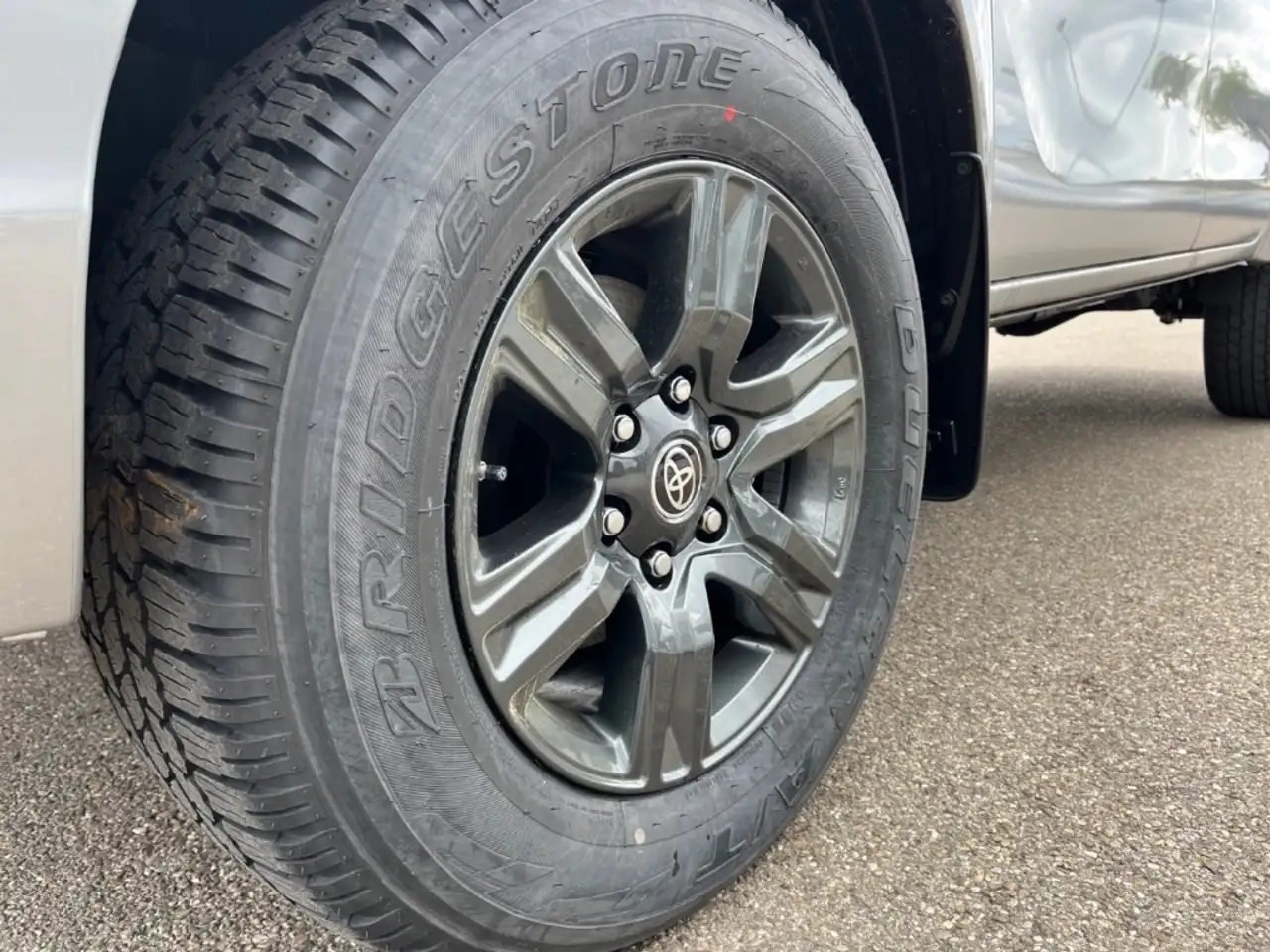 Toyota Hilux Double Cab Comfort 4x4 2.8 D-4D EU6d 8