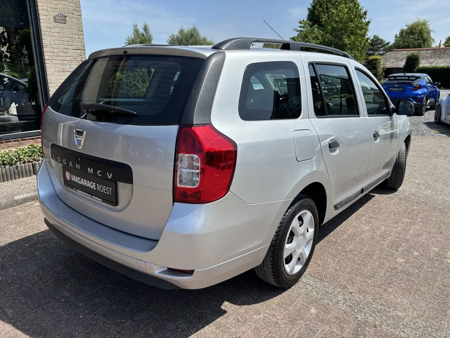 Dacia Logan MCV 0.9 TCe Robust Airco / Audio / Bluetooth Carki Grijs - 2