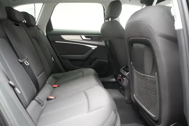 Audi A6 view 8