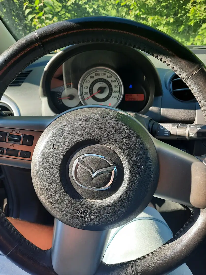Mazda 2 1.4 benzin - 2