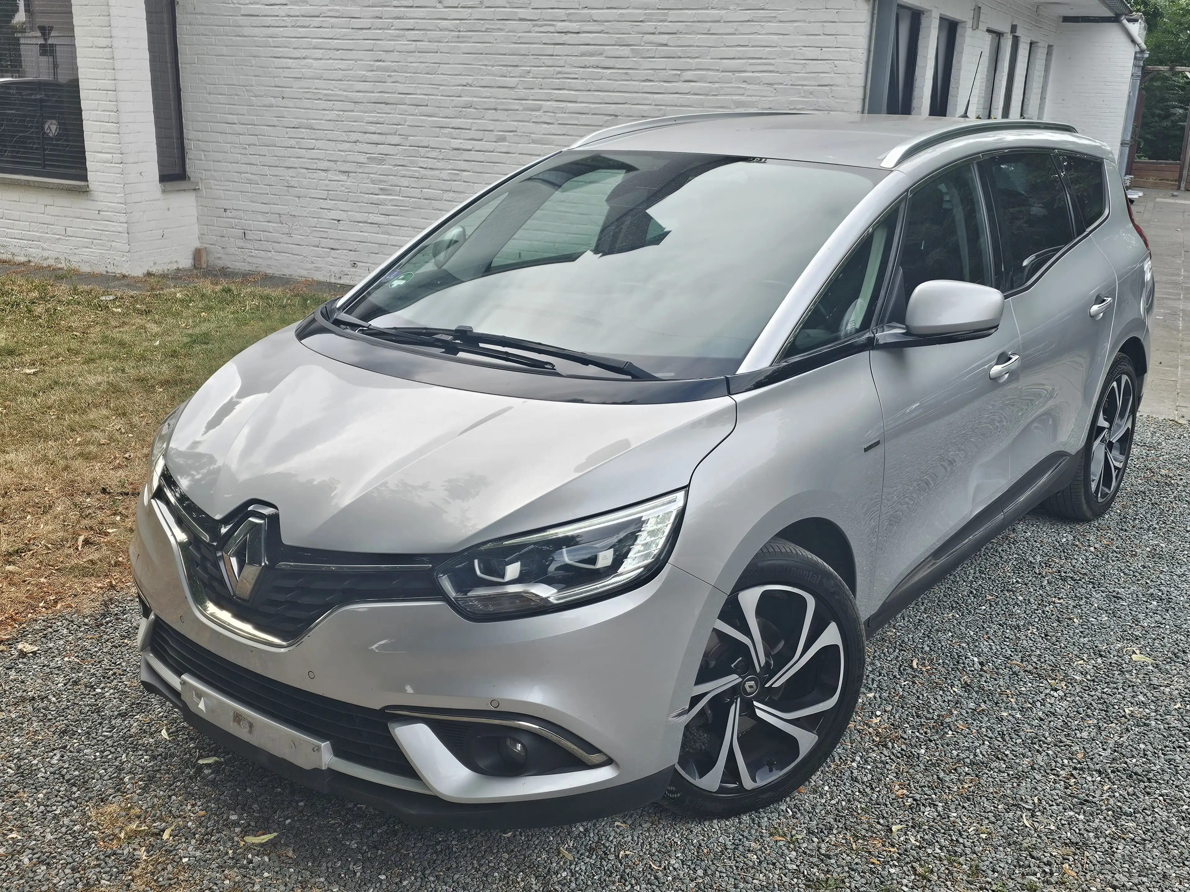 Renault Grand Scenic 1.2 TCe * Bose Edition * 7 PLACES * 1 MAIN * LED+CUIR+NAVI+...* — photo 14