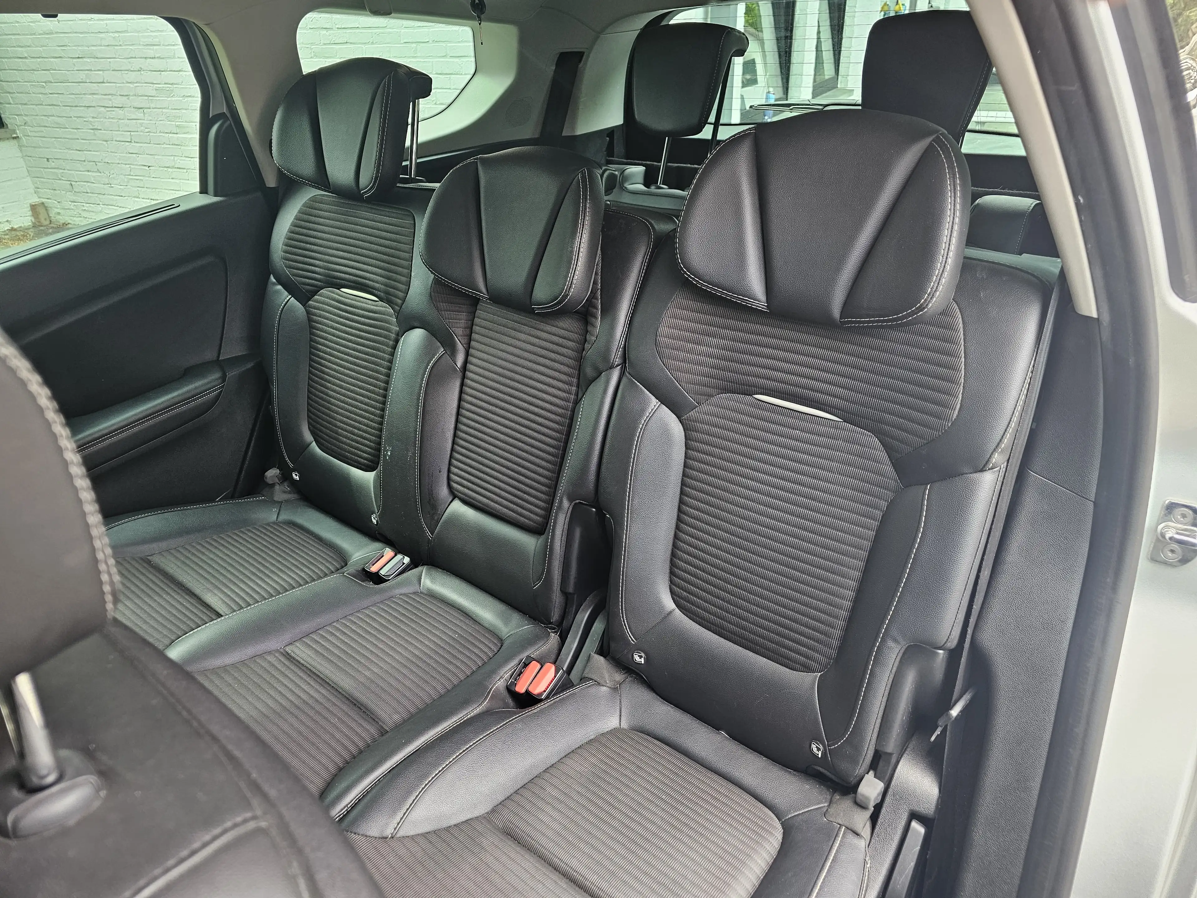 Renault Grand Scenic 1.2 TCe * Bose Edition * 7 PLACES * 1 MAIN * LED+CUIR+NAVI+...* — photo 8