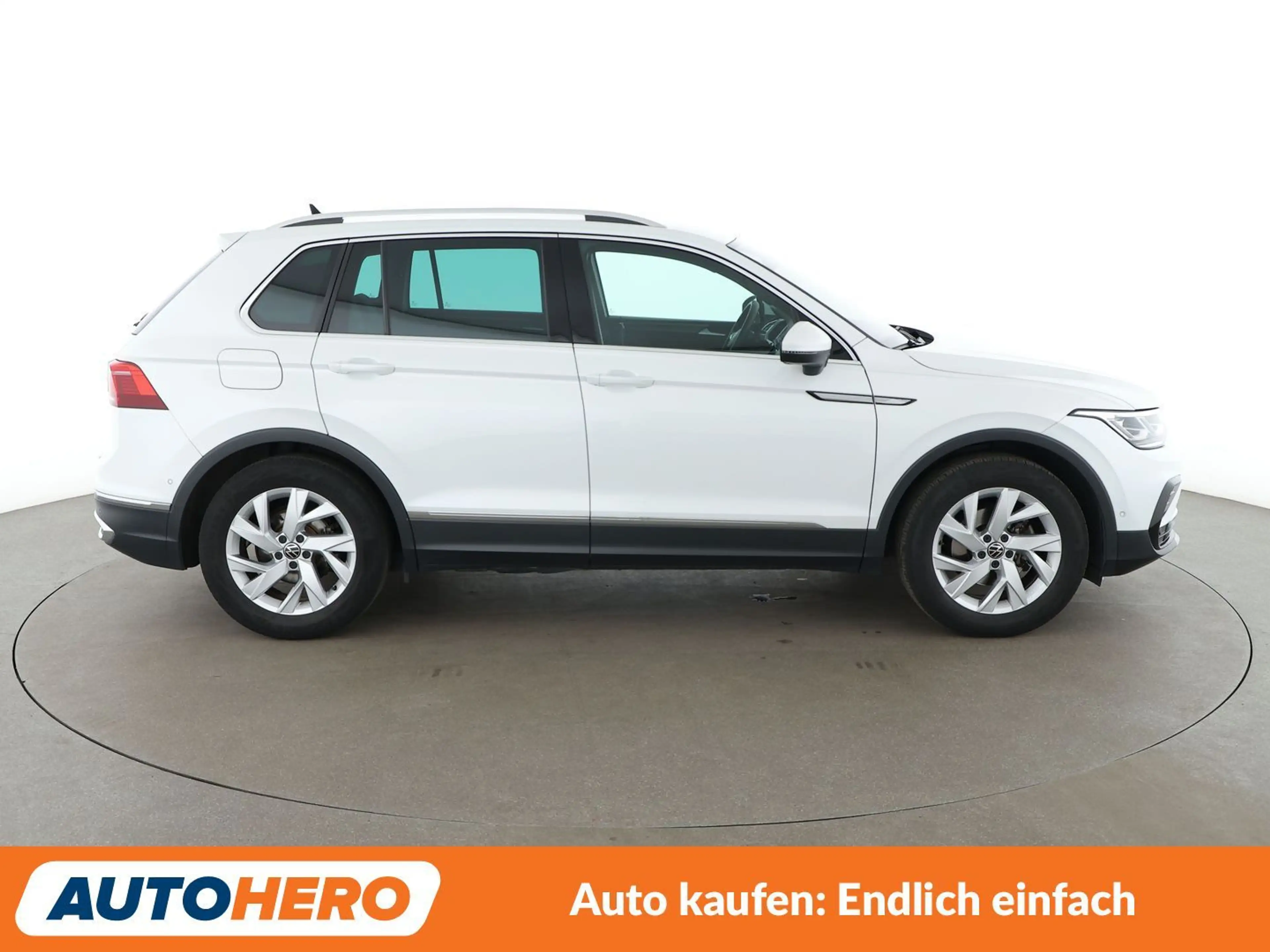 Volkswagen Tiguan 1.5 TSI ACT Elegance Aut.*NAVI*HUD*LED* — photo 7