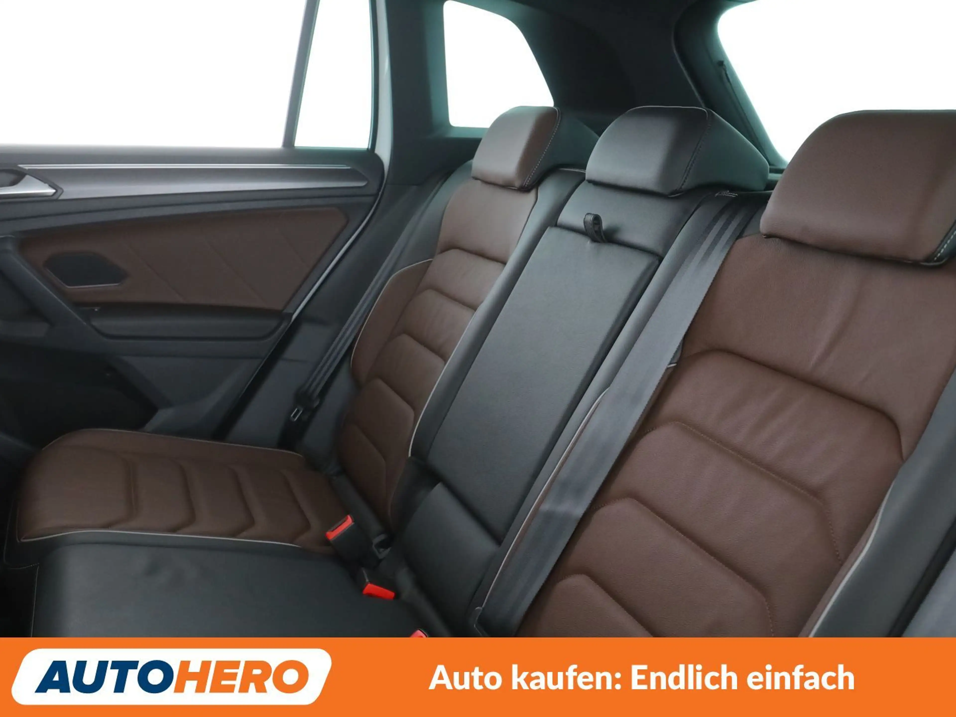 Volkswagen Tiguan 1.5 TSI ACT Elegance Aut.*NAVI*HUD*LED* — photo 14