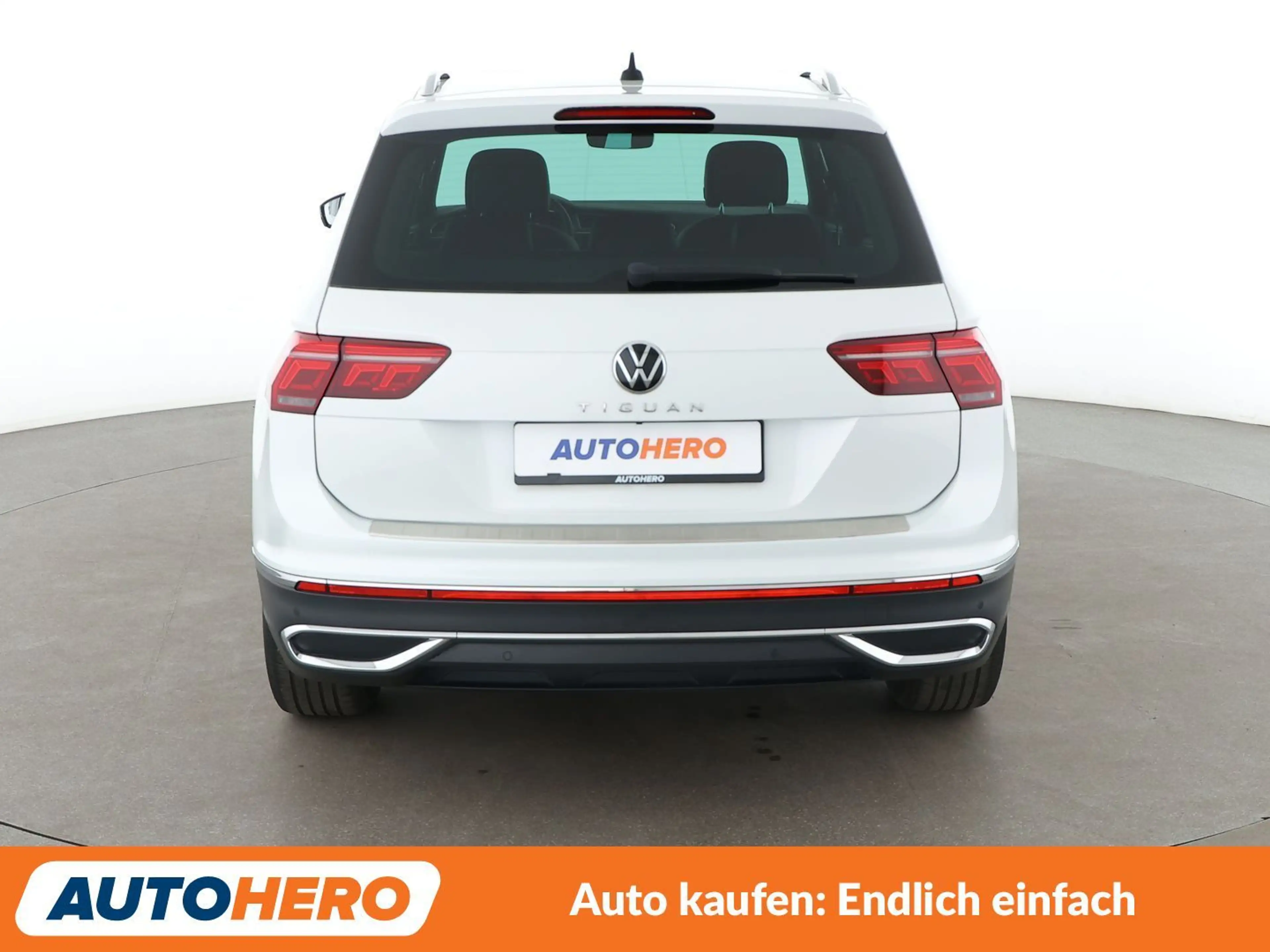 Volkswagen Tiguan 1.5 TSI ACT Elegance Aut.*NAVI*HUD*LED* — photo 5