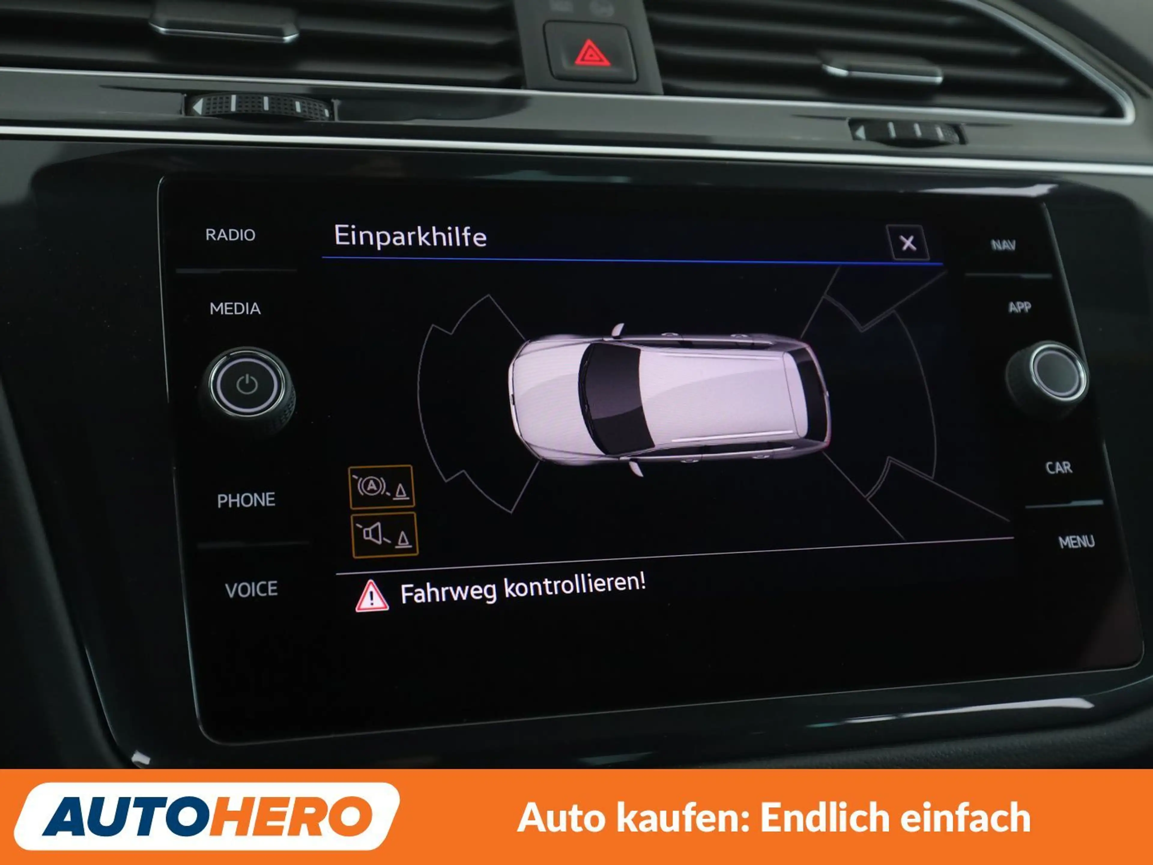 Volkswagen Tiguan 1.5 TSI ACT Elegance Aut.*NAVI*HUD*LED* — photo 23