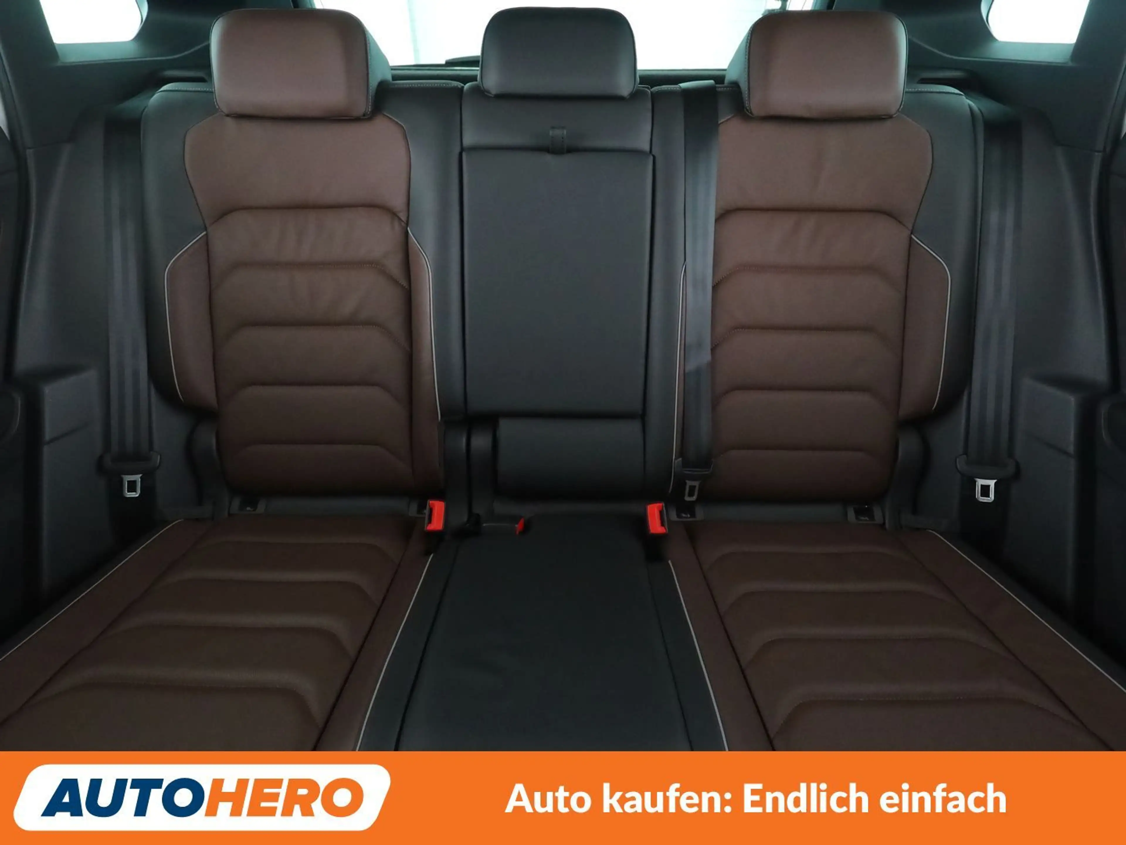 Volkswagen Tiguan 1.5 TSI ACT Elegance Aut.*NAVI*HUD*LED* — photo 15