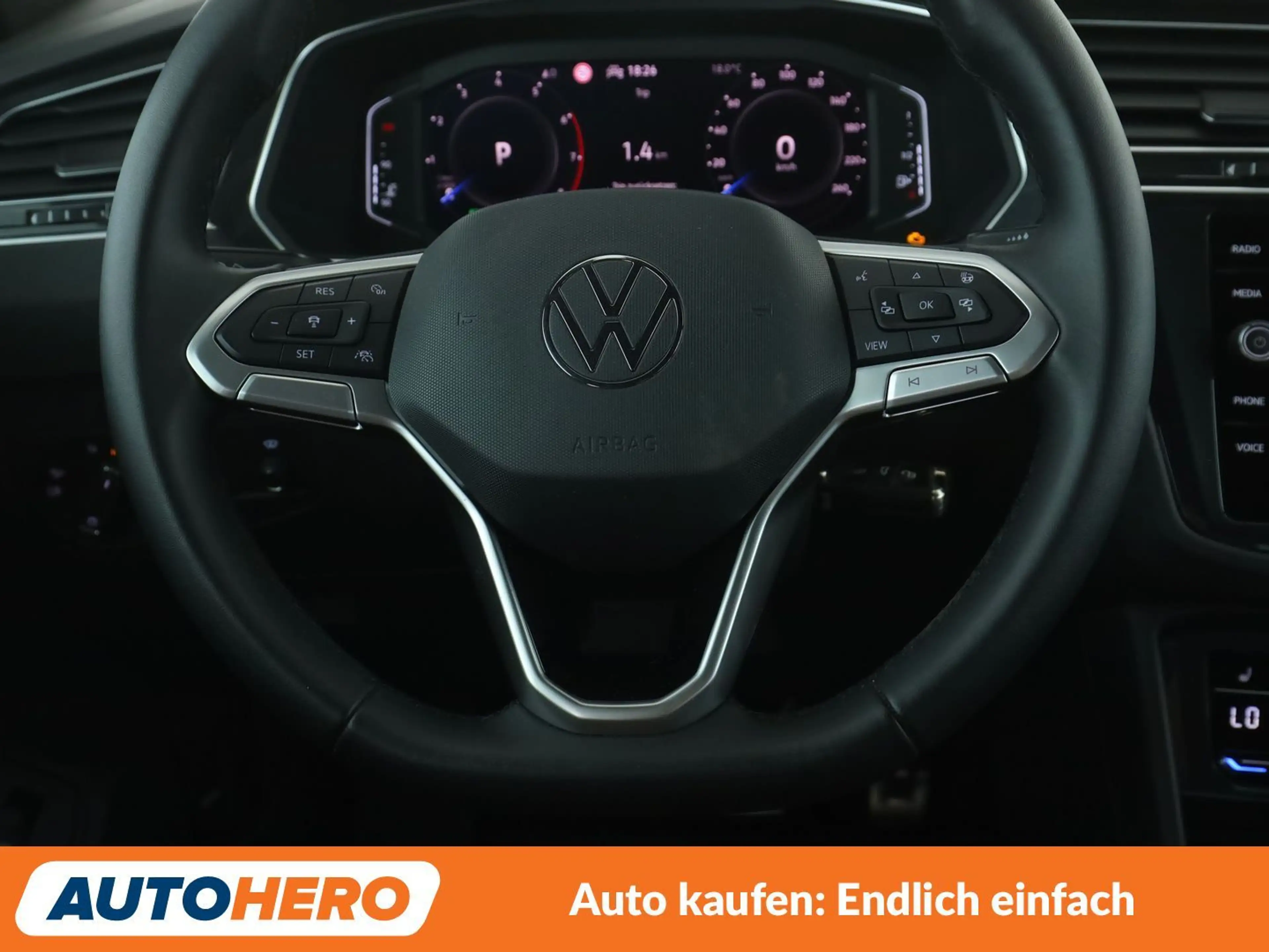Volkswagen Tiguan 1.5 TSI ACT Elegance Aut.*NAVI*HUD*LED* — photo 19