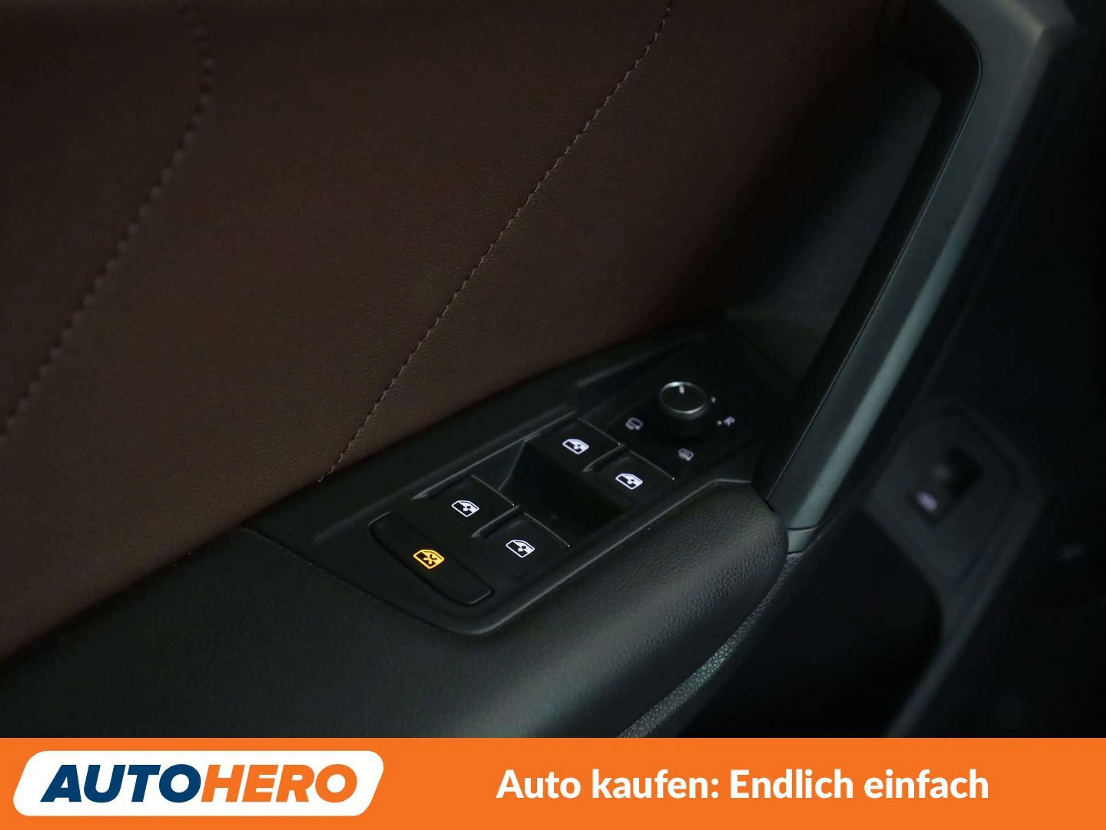 Volkswagen Tiguan 1.5 TSI ACT Elegance Aut.*NAVI*HUD*LED* — photo 28