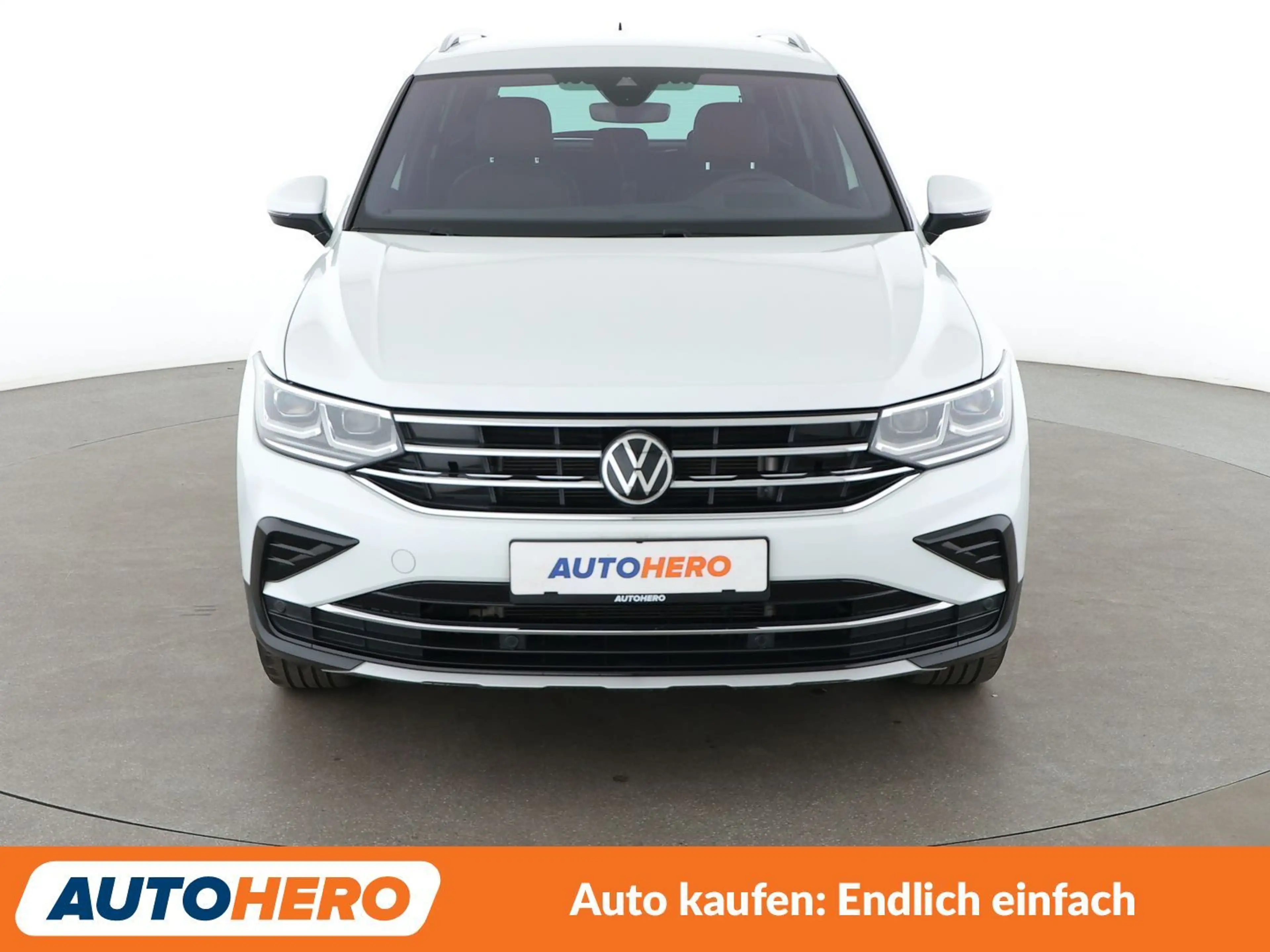Volkswagen Tiguan 1.5 TSI ACT Elegance Aut.*NAVI*HUD*LED* — photo 9